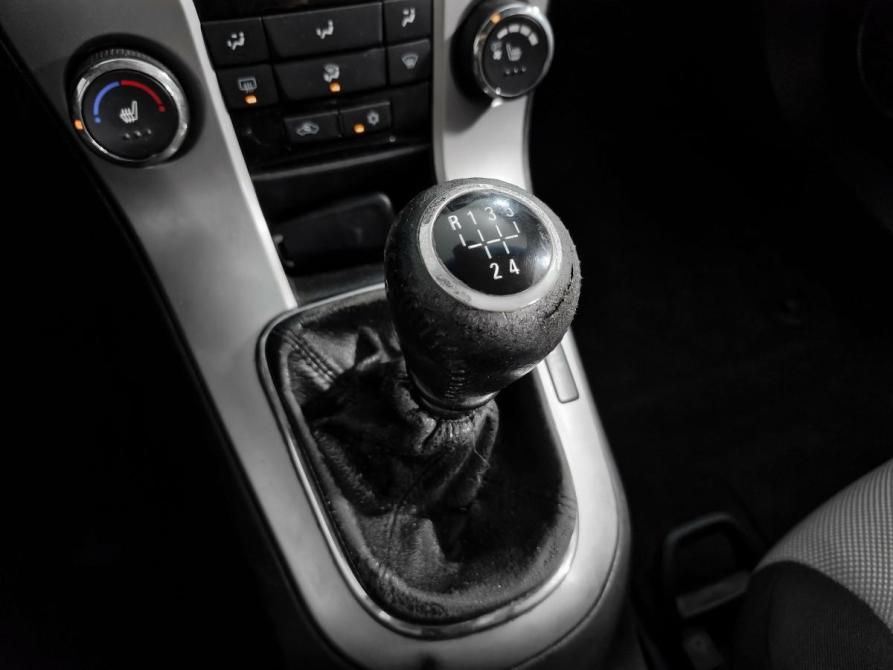 Chevrolet Cruze I Нижний Новгород  - изображение 17