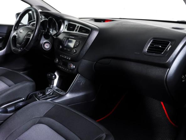 Kia Ceed II с пробегом 2014 года, цена 877 000 рублей, 249082 км, хэтчбек, Автокод Объявления