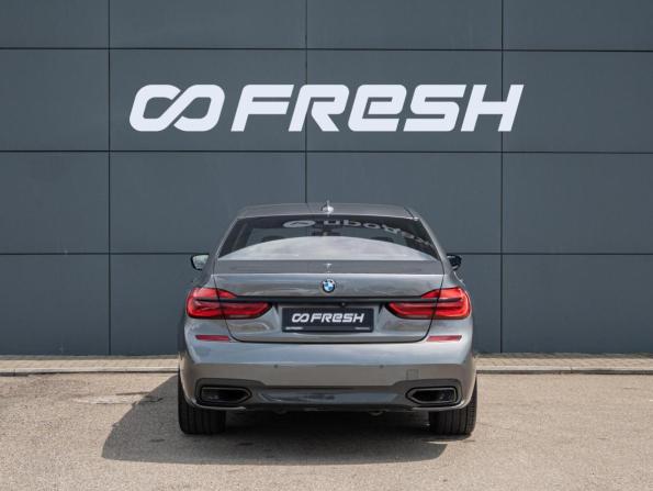 BMW 7 серии VI (G11/G12) с пробегом 2018 года, цена 4 320 000 рублей, 97857 км, седан, Автокод Объявления