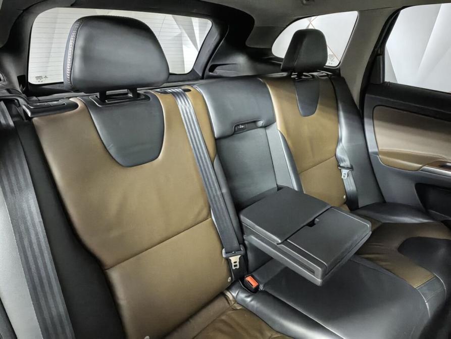 Volvo XC60 I Рестайлинг Москва  - изображение 17