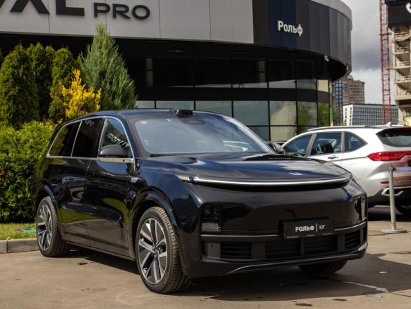 Li Auto (Lixiang) L9 I с пробегом 2024 года, цена 6 500 000 рублей, 62551 км, внедорожник, Автокод Объявления
