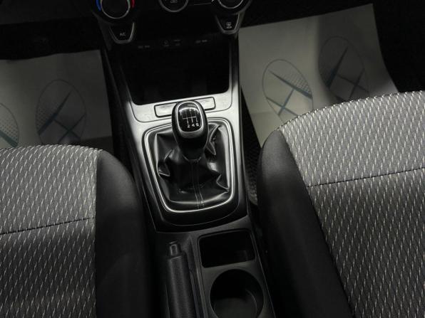 Kia Rio IV с пробегом 2018 года, цена 1 310 000 рублей, 76196 км, седан, Автокод Объявления