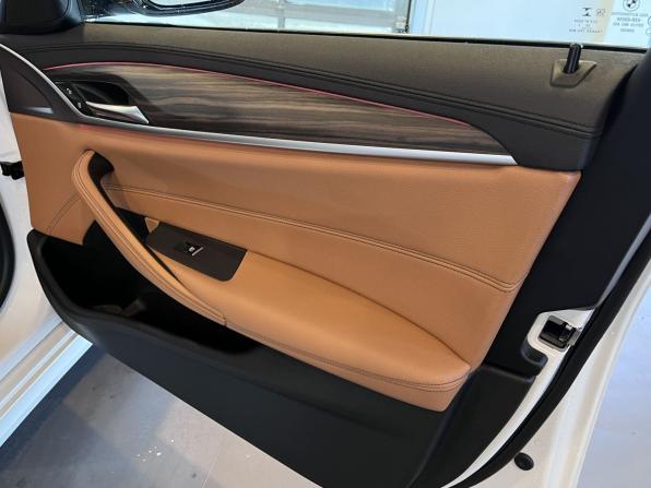BMW 5 серии VII (G30/G31/G38) с пробегом 2020 года, цена 4 400 000 рублей, 98797 км, седан, Автокод Объявления