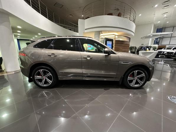 Jaguar F-Pace I с пробегом 2016 года, цена 2 817 000 рублей, 102002 км, внедорожник, Автокод Объявления