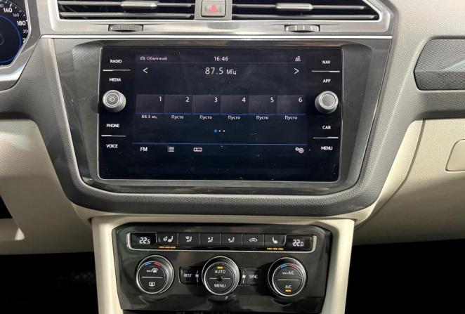 Volkswagen Tiguan II с пробегом 2018 года, цена 2 250 000 рублей, 198754 км, внедорожник, Автокод Объявления