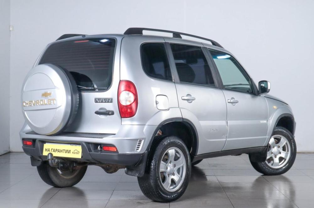 Chevrolet Niva I Рестайлинг Челябинск  - изображение 7