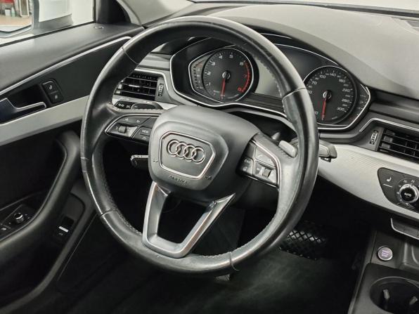 Audi A4 V (B9) с пробегом 2016 года, цена 1 749 000 рублей, 100824 км, седан, Автокод Объявления