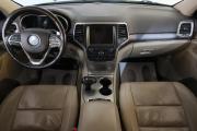 Jeep Grand Cherokee IV (WK2) Рестайлинг Омск  - изображение 39