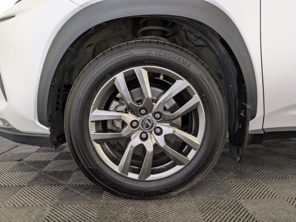 Lexus NX I Рестайлинг с пробегом 2018 года, цена 2 995 000 рублей, 129618 км, внедорожник, Автокод Объявления