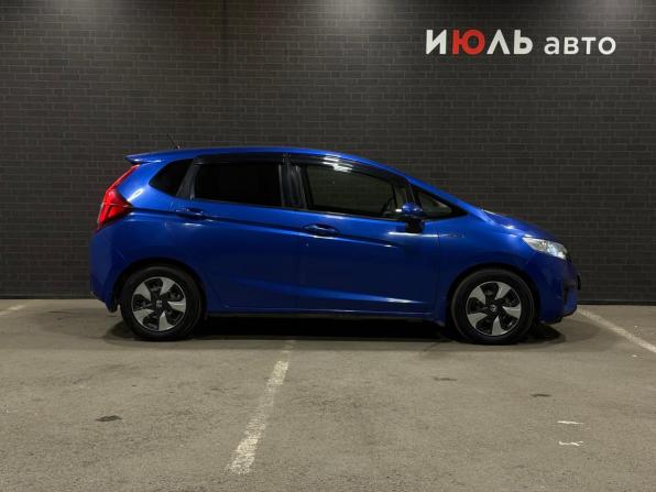 Honda Fit III с пробегом 2016 года, цена 900 000 рублей, 204303 км, хэтчбек, Автокод Объявления