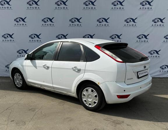 Ford Focus II Рестайлинг с пробегом 2010 года, цена 385 000 рублей, 260454 км, хэтчбек, Автокод Объявления