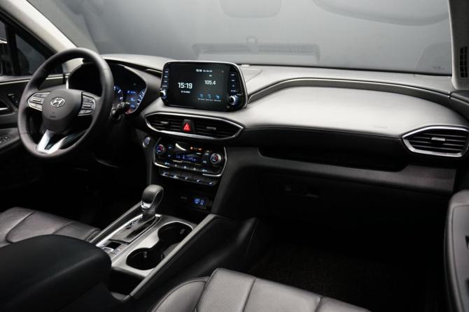 Hyundai Santa Fe IV с пробегом 2019 года, цена 3 190 000 рублей, 119230 км, внедорожник, Автокод Объявления