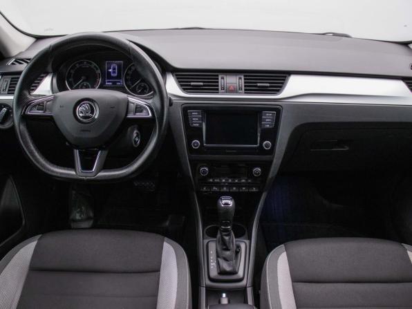 Skoda Rapid I Рестайлинг с пробегом 2019 года, цена 1 024 000 рублей, 204488 км, лифтбек, Автокод Объявления