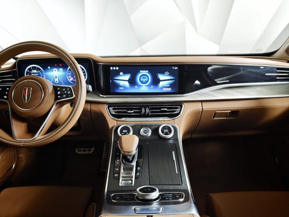 Hongqi H9 I с пробегом 2023 года, цена 4 500 000 рублей, 3572 км, седан, Автокод Объявления