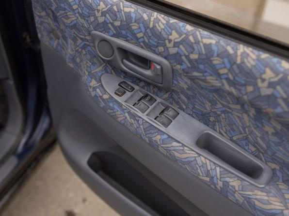 Toyota Ipsum I (M10) с пробегом 1997 года, цена 390 000 рублей, 312434 км, компактвэн, Автокод Объявления