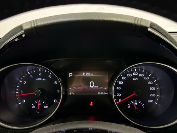Kia Ceed III Рестайлинг с пробегом 2021 года, цена 1 930 000 рублей, 95828 км, универсал, Автокод Объявления
