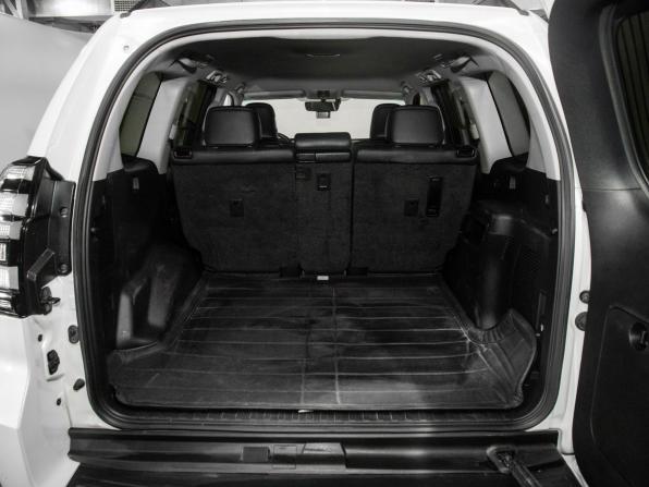 Toyota Land Cruiser Prado 150 Series Рестайлинг 3 с пробегом 2020 года, цена 7 600 000 рублей, 98329 км, внедорожник, Автокод Объявления