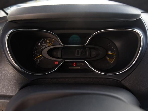 Renault Kaptur I с пробегом 2016 года, цена 1 130 000 рублей, 143098 км, внедорожник, Автокод Объявления