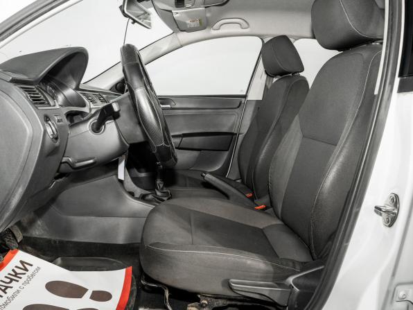 Skoda Rapid I с пробегом 2014 года, цена 579 100 рублей, 252425 км, лифтбек, Автокод Объявления