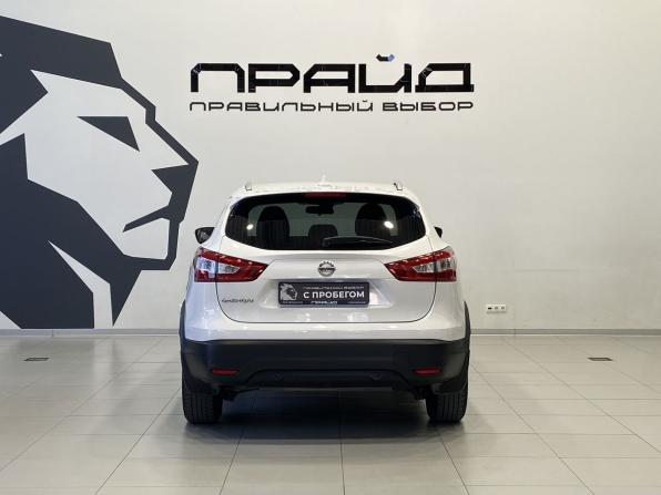 Nissan Qashqai II с пробегом 2018 года, цена 1 719 900 рублей, 92000 км, внедорожник, Автокод Объявления