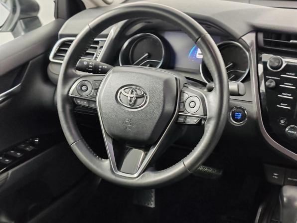 Toyota Camry VIII (XV70) с пробегом 2018 года, цена 2 965 000 рублей, 72270 км, седан, Автокод Объявления