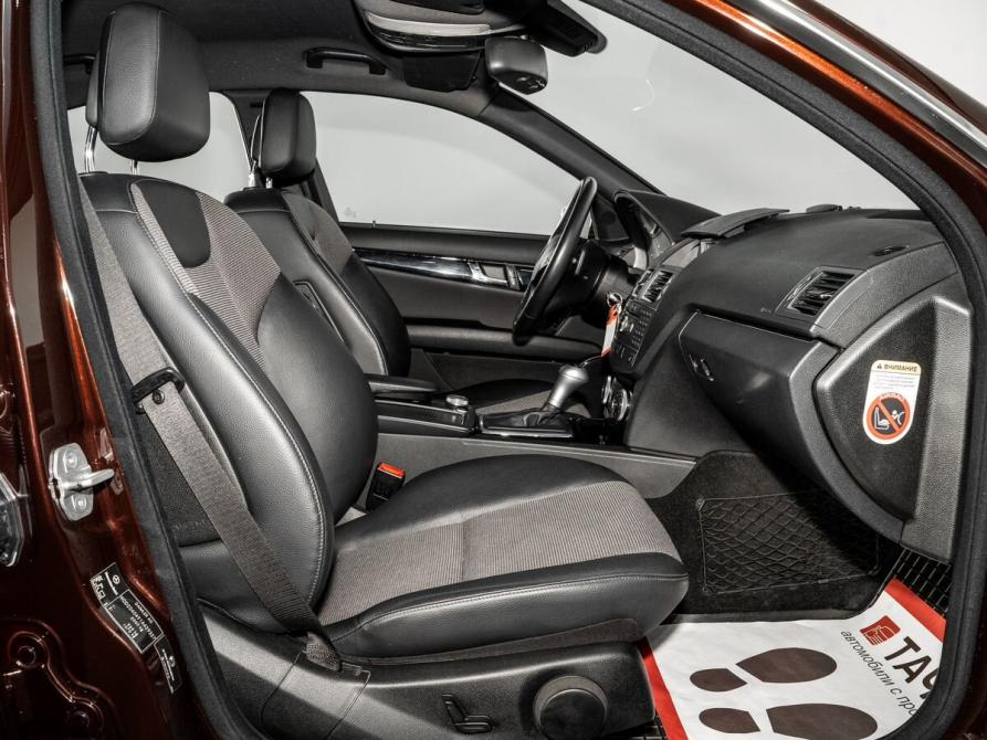 Mercedes-Benz C-Класс III (W204) Иркутск  - изображение 5