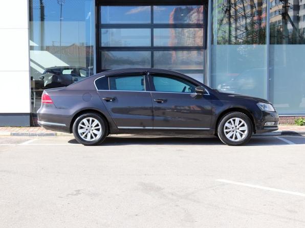 Volkswagen Passat B7 с пробегом 2011 года, цена 685 000 рублей, 290000 км, седан, Автокод Объявления