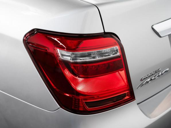 Toyota Corolla XI (E160 E170 E180) Рестайлинг 1 с пробегом 2017 года, цена 1 050 000 рублей, 143284 км, седан, Автокод Объявления