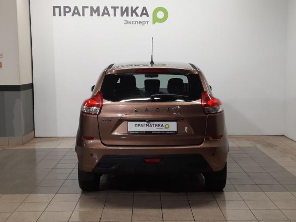 Lada (ВАЗ) XRAY I с пробегом 2017 года, цена 739 000 рублей, 66800 км, хэтчбек, Автокод Объявления