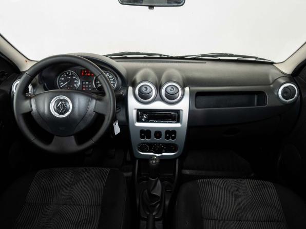 Renault Logan I Рестайлинг с пробегом 2014 года, цена 588 000 рублей, 87772 км, седан, Автокод Объявления