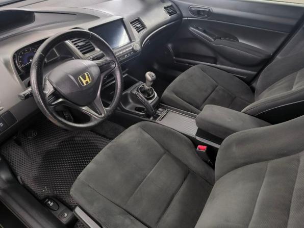 Honda Civic VIII Рестайлинг с пробегом 2010 года, цена 698 226 рублей, 205000 км, седан, Автокод Объявления
