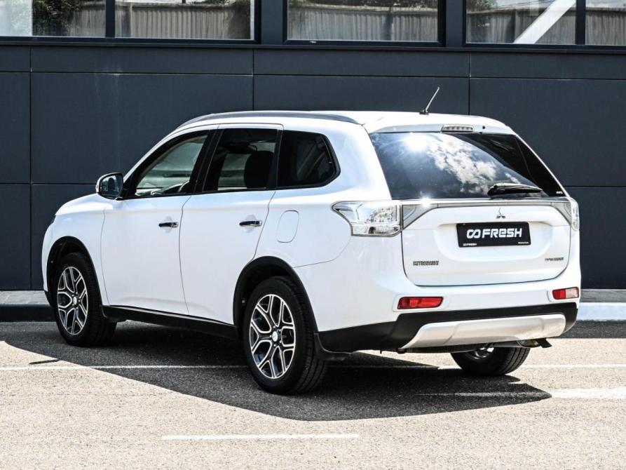 Mitsubishi Outlander III Рестайлинг Новороссийск  - изображение 2