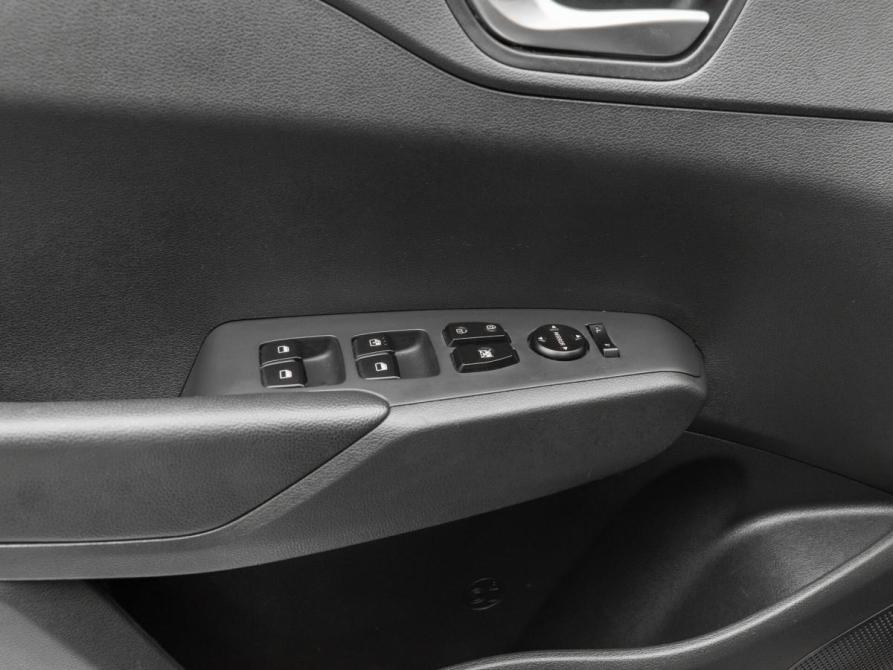 Hyundai Solaris II Рестайлинг Москва  - изображение 13