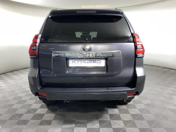 Toyota Land Cruiser Prado 150 Series Рестайлинг 2 с пробегом 2018 года, цена 3 520 000 рублей, 479650 км, внедорожник, Автокод Объявления