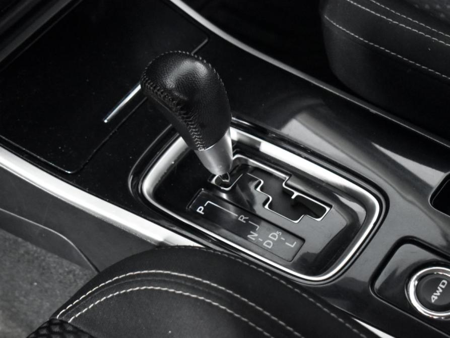 Mitsubishi Outlander III Рестайлинг 3 Санкт-Петербург  - изображение 12