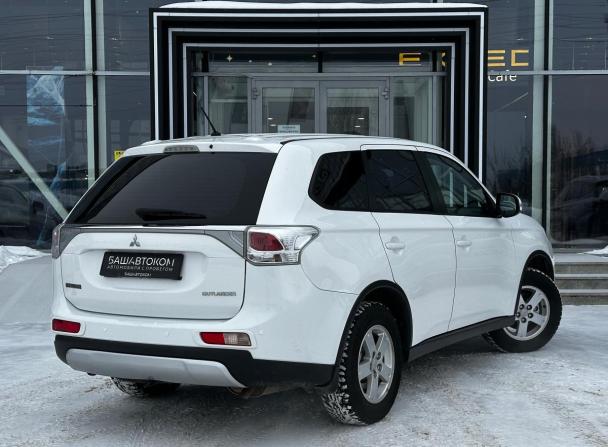 Mitsubishi Outlander III с пробегом 2014 года, цена 1 610 000 рублей, 199850 км, внедорожник, Автокод Объявления