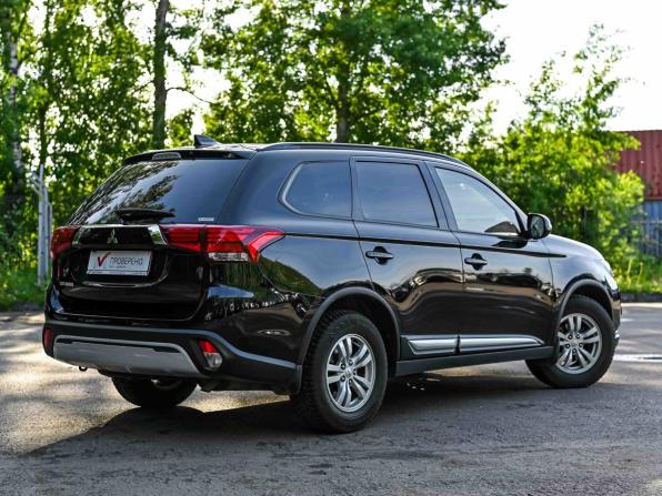 Mitsubishi Outlander III Рестайлинг 3 с пробегом 2021 года, цена 2 410 000 рублей, 71082 км, внедорожник, Автокод Объявления