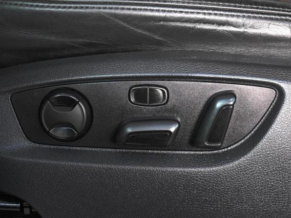 Volkswagen Touareg II с пробегом 2011 года, цена 2 399 000 рублей, 139981 км, внедорожник, Автокод Объявления