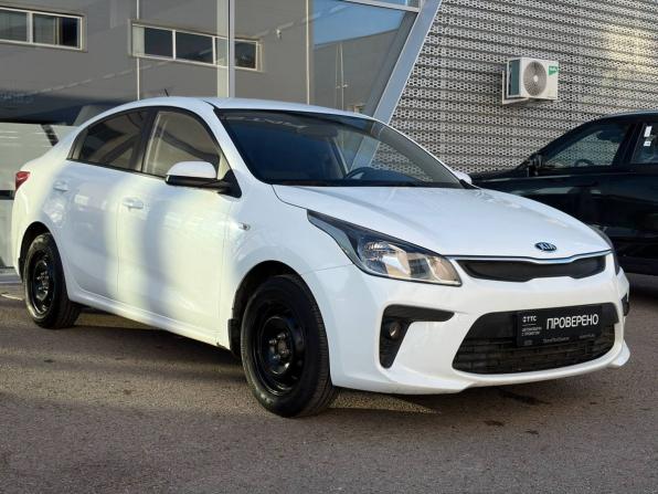 Kia Rio IV с пробегом 2019 года, цена 1 390 000 рублей, 111702 км, седан, Автокод Объявления