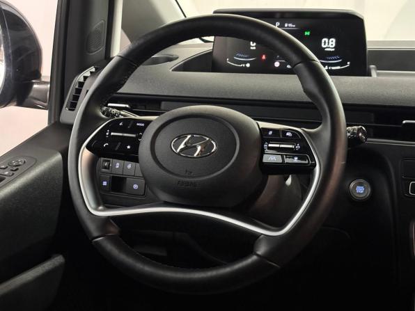 Hyundai Staria I с пробегом 2023 года, цена 5 450 000 рублей, 43000 км, минивэн, Автокод Объявления