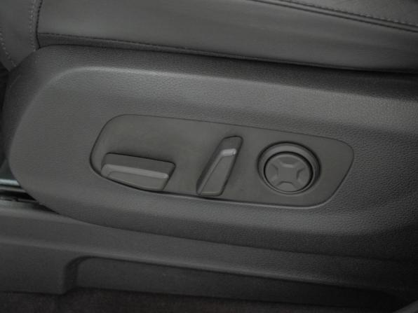 Kia Carnival IV с пробегом 2022 года, цена 4 510 000 рублей, 54125 км, минивэн, Автокод Объявления