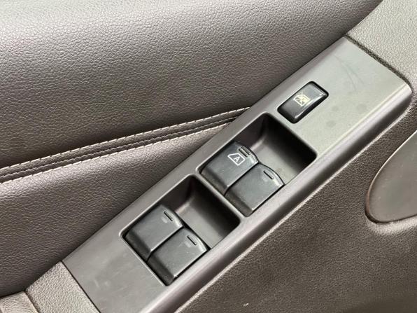 Nissan Pathfinder III Рестайлинг с пробегом 2013 года, цена 1 999 500 рублей, 167504 км, внедорожник, Автокод Объявления