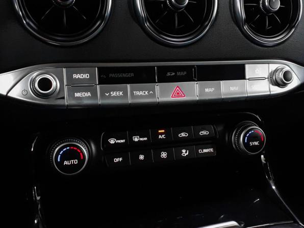 Kia Stinger I с пробегом 2018 года, цена 2 460 000 рублей, 104500 км, лифтбек, Автокод Объявления