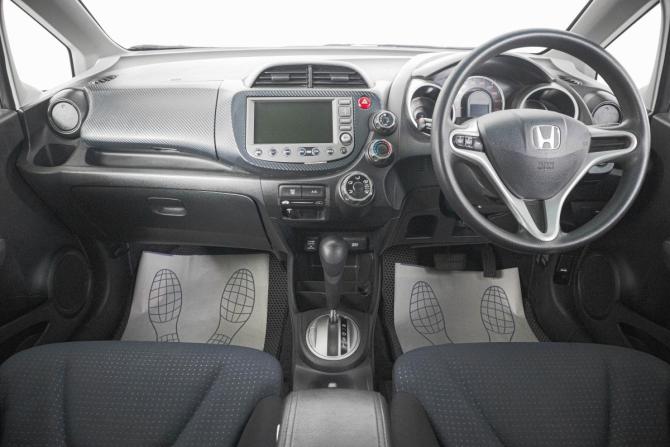 Honda Fit II с пробегом 2009 года, цена 799 000 рублей, 142000 км, хэтчбек, Автокод Объявления