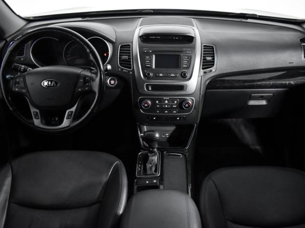 Kia Sorento II Рестайлинг с пробегом 2019 года, цена 2 279 000 рублей, 133000 км, внедорожник, Автокод Объявления