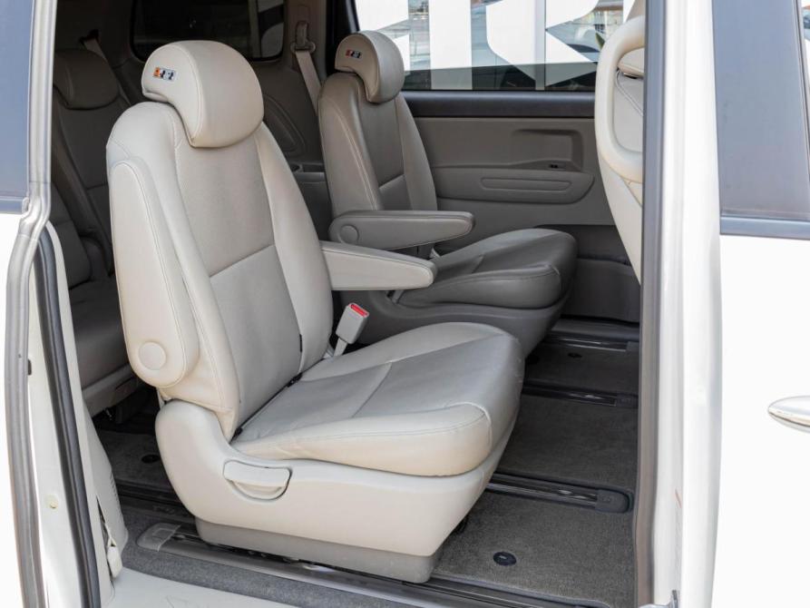 Kia Carnival III Краснодар  - изображение 7