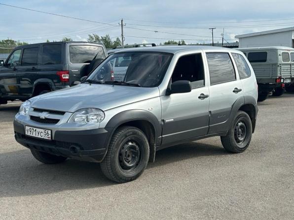 Chevrolet Niva I Рестайлинг с пробегом 2015 года, цена 640 000 рублей, 163215 км, внедорожник, Автокод Объявления