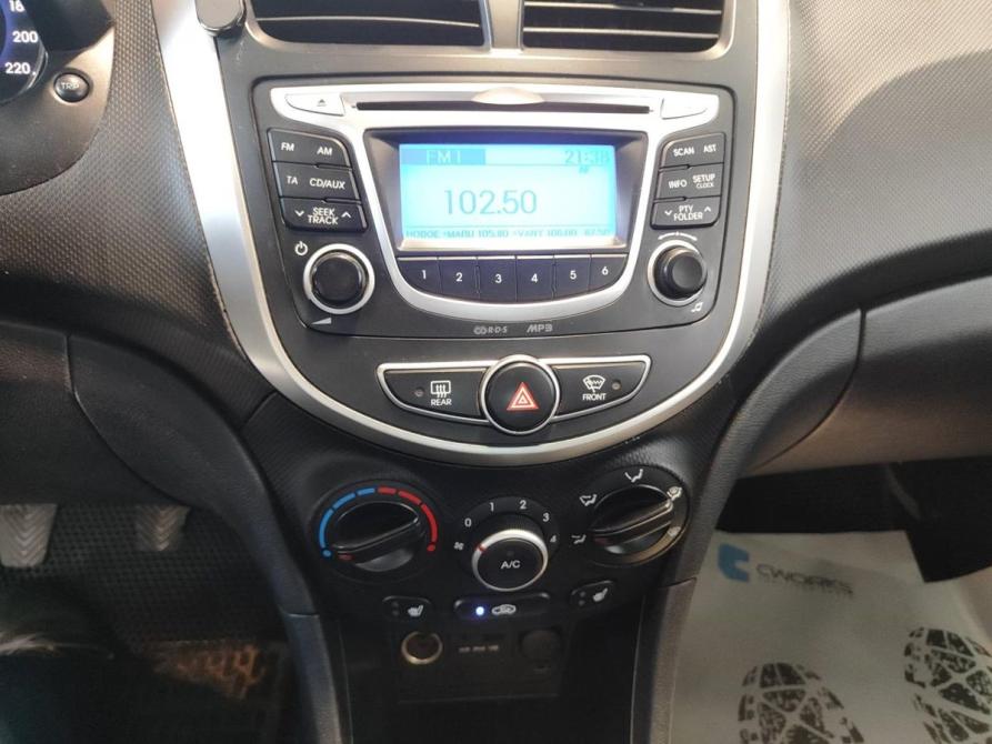 Hyundai Solaris I Новомосковск  - изображение 13