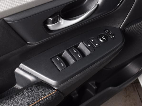 Honda CR-V V с пробегом 2017 года, цена 2 299 995 рублей, 158413 км, внедорожник, Автокод Объявления
