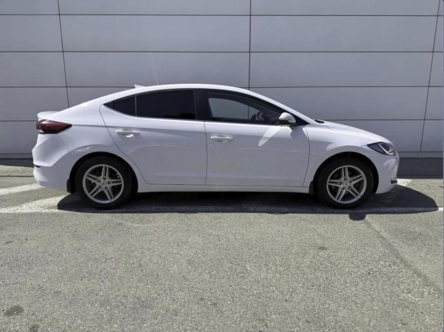 Hyundai Elantra VI (AD) Рестайлинг Ставрополь  - изображение 5